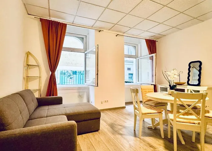 Modern 2br For 5 People With The Center Апартаменты Вена