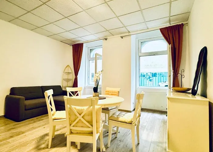 Modern 2br For 5 People With The Center Апартаменты Вена